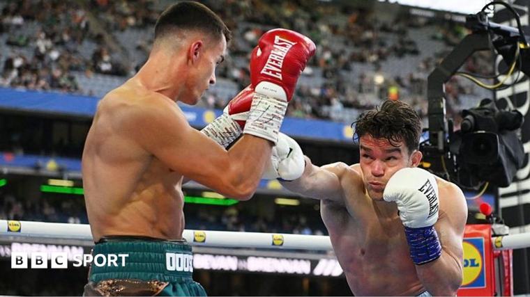 Live . Taylor v Pili: Irish icon's Croke Park farewell under way with undercard action