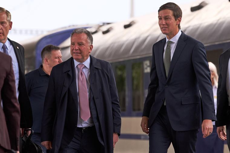 US envoys hold ‘encouraging’ talks in Kyiv after meeting Putin in Moscow