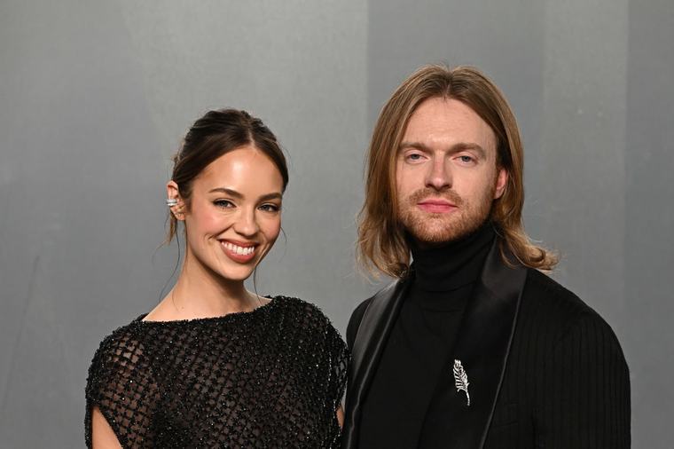 Singer Finneas O’Connell and YouTuber Claudia Sulewski are married