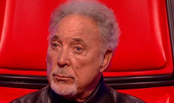 Sir Tom Jones leaves The Voice viewers in 'tears' moments into emotional performance