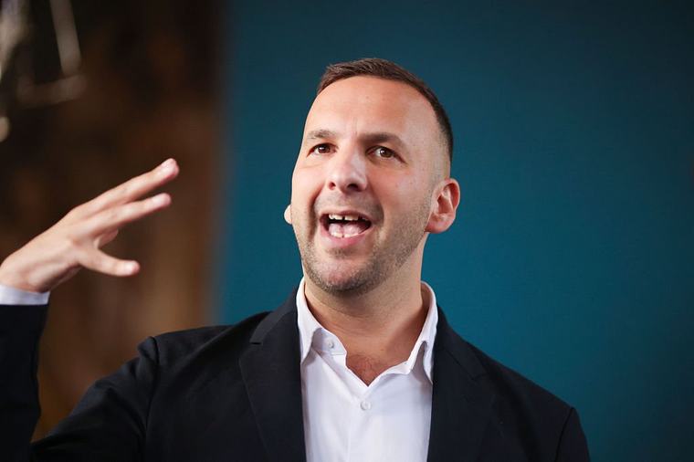 Zack Polanski launches bid to become MP as he puts himself forward for by-election to replace Keir Starmer