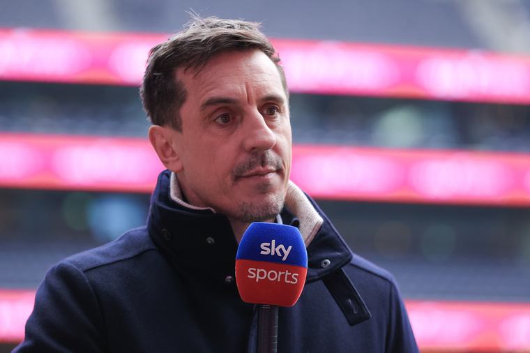 Gary Neville blasts Chelsea defence over Arsenal defeat