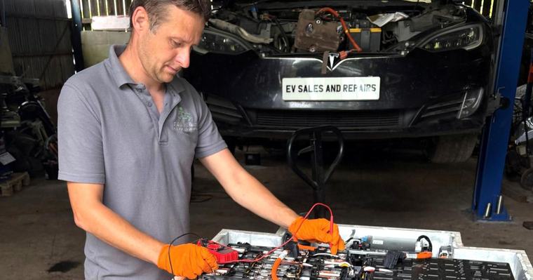 Garage expands capacity and speeds up work thanks to £10,000 council grant